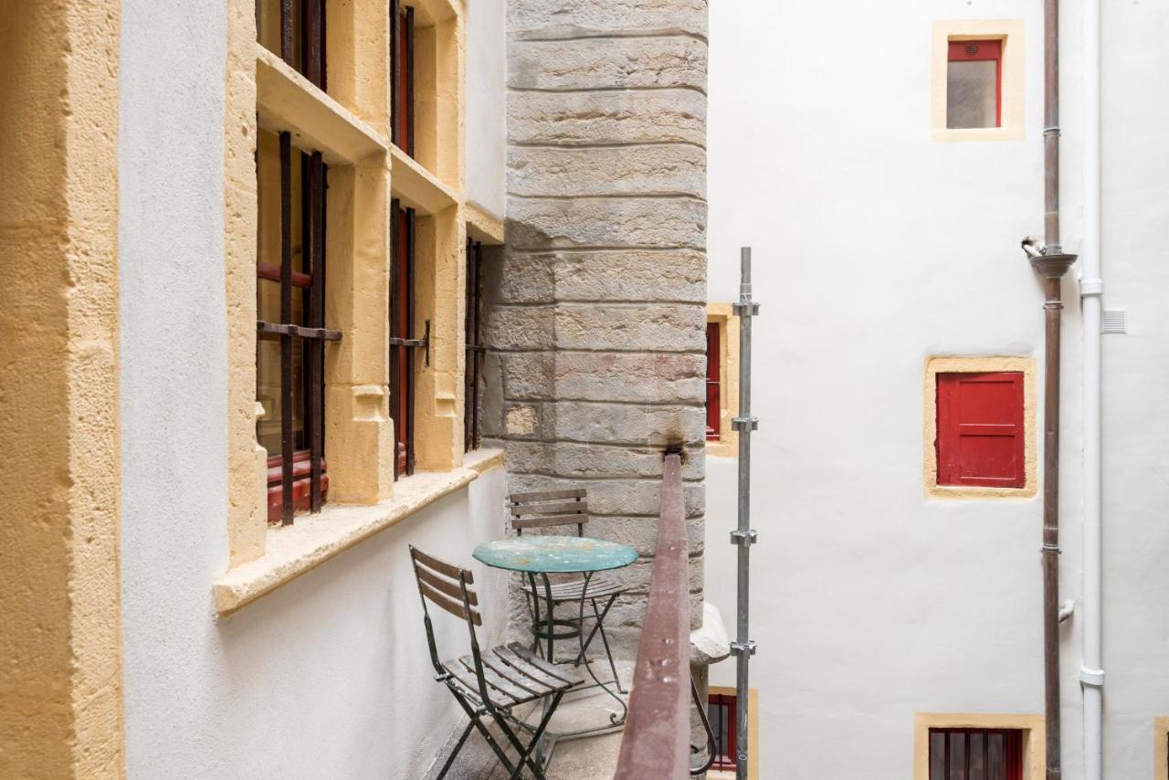 Honore - Suite Romain Rolland Lyon Buitenkant foto